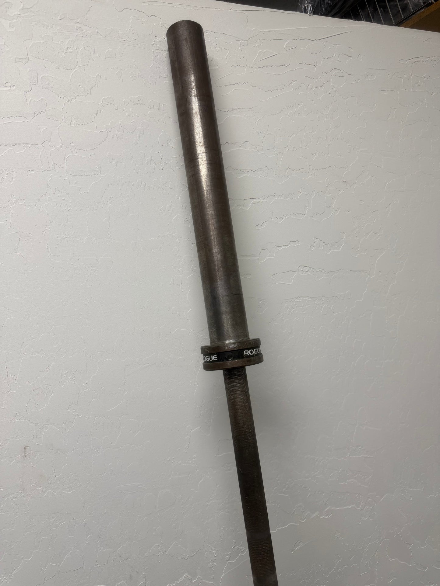 Rogue Fitness 7 ft 45 lb weight bar (used)