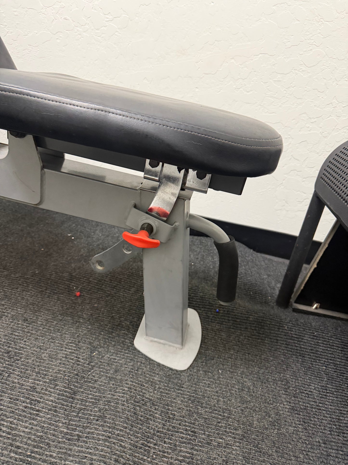 Fitness Gear adjustable weight bench (used)