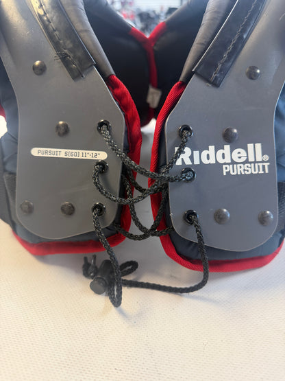 Riddell Pursuit Youth Small Shoulder Pads (used)