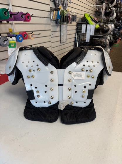 Schutt DS Flex Youth Shoulder Pads size medium (used)