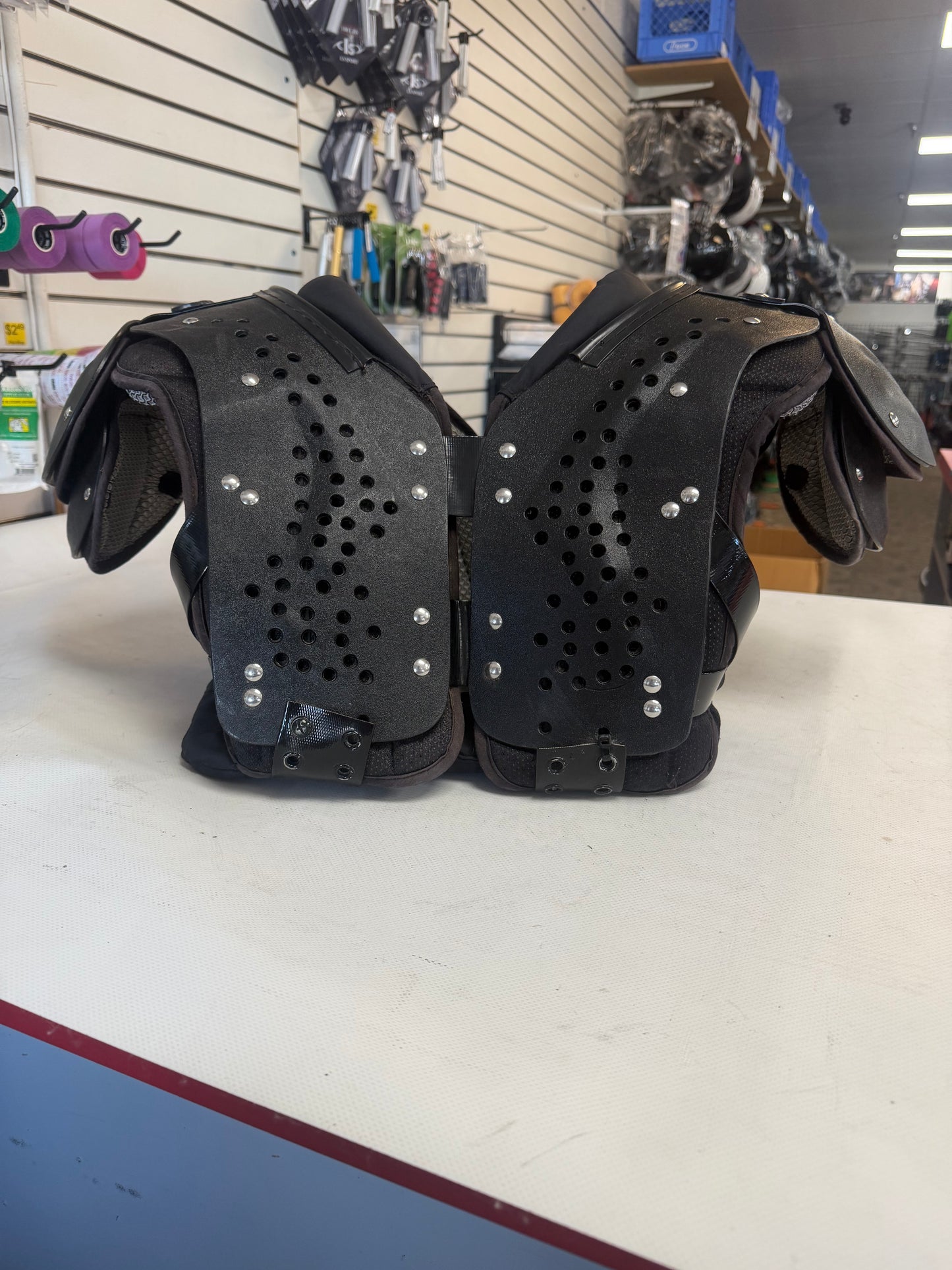 Schutt Flex 4.0 Adult Large Football Shoulder Pads (used)