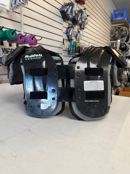 Riddell Power SPX youth Medium Shoulder pads (used)