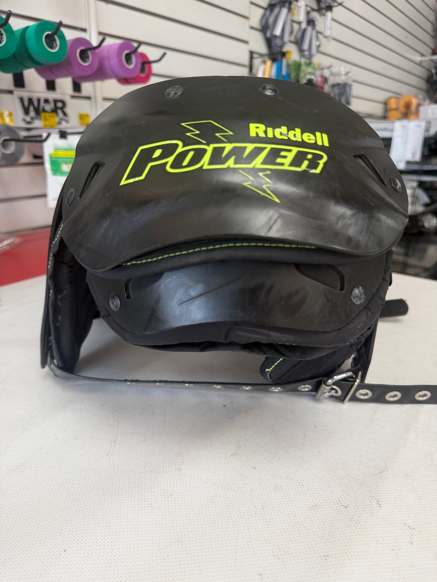 Riddell Power SPX Youth shoulder pads Medium (used)