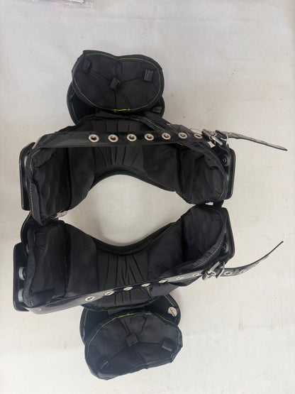 Riddell Power SPX Youth shoulder pads Medium (used)
