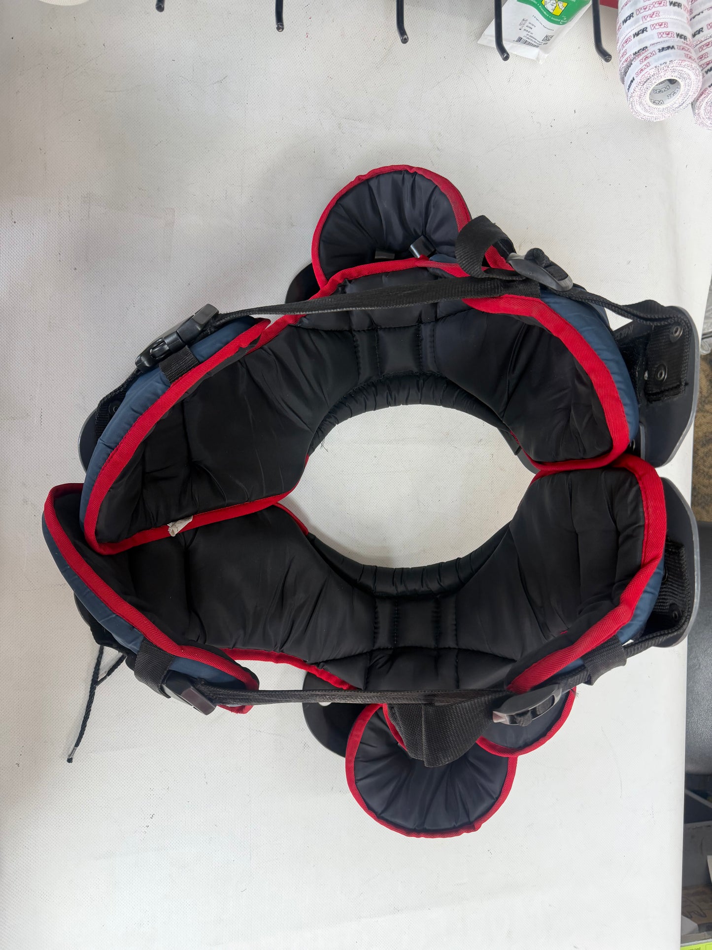 Riddell Pursuit Youth 2Xl Shoulder Pads (used)