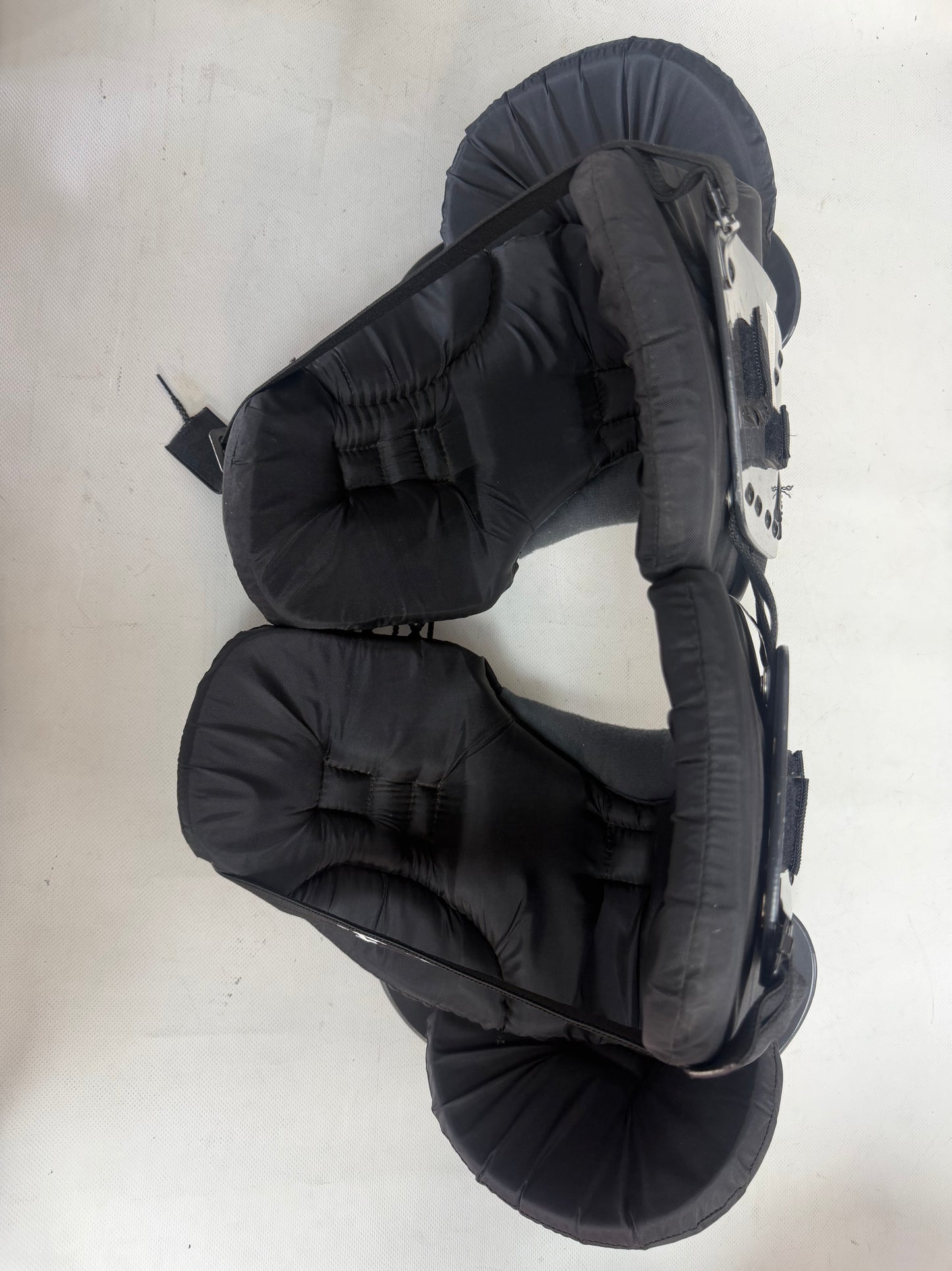 Grid Iron Adult Small Shoulder pads (used)