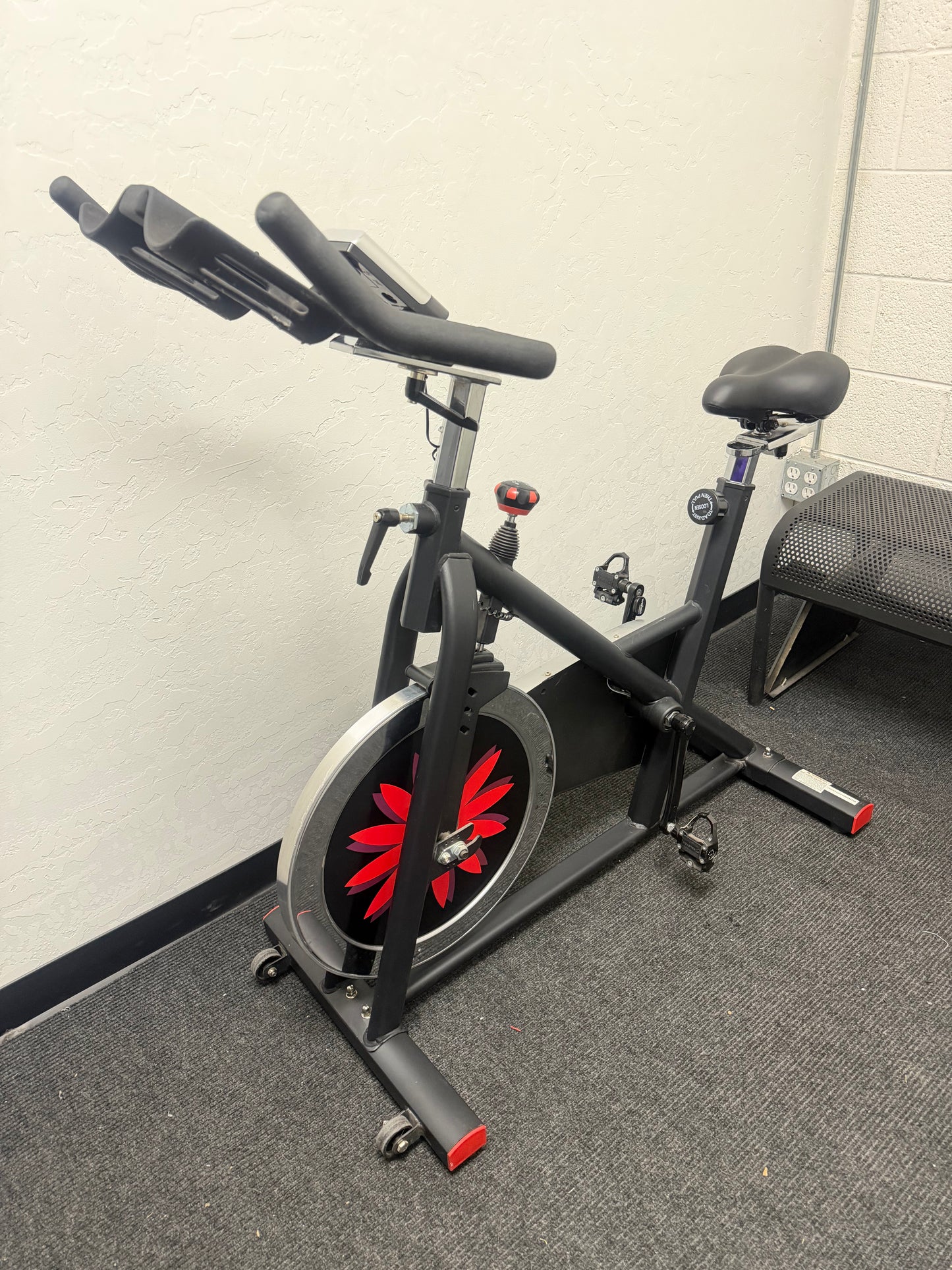 JOROTO Exercise Bike (used)