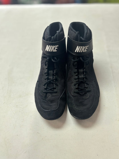 Nike Speedsweep VIII Wrestling Shoes Size 7 (used)