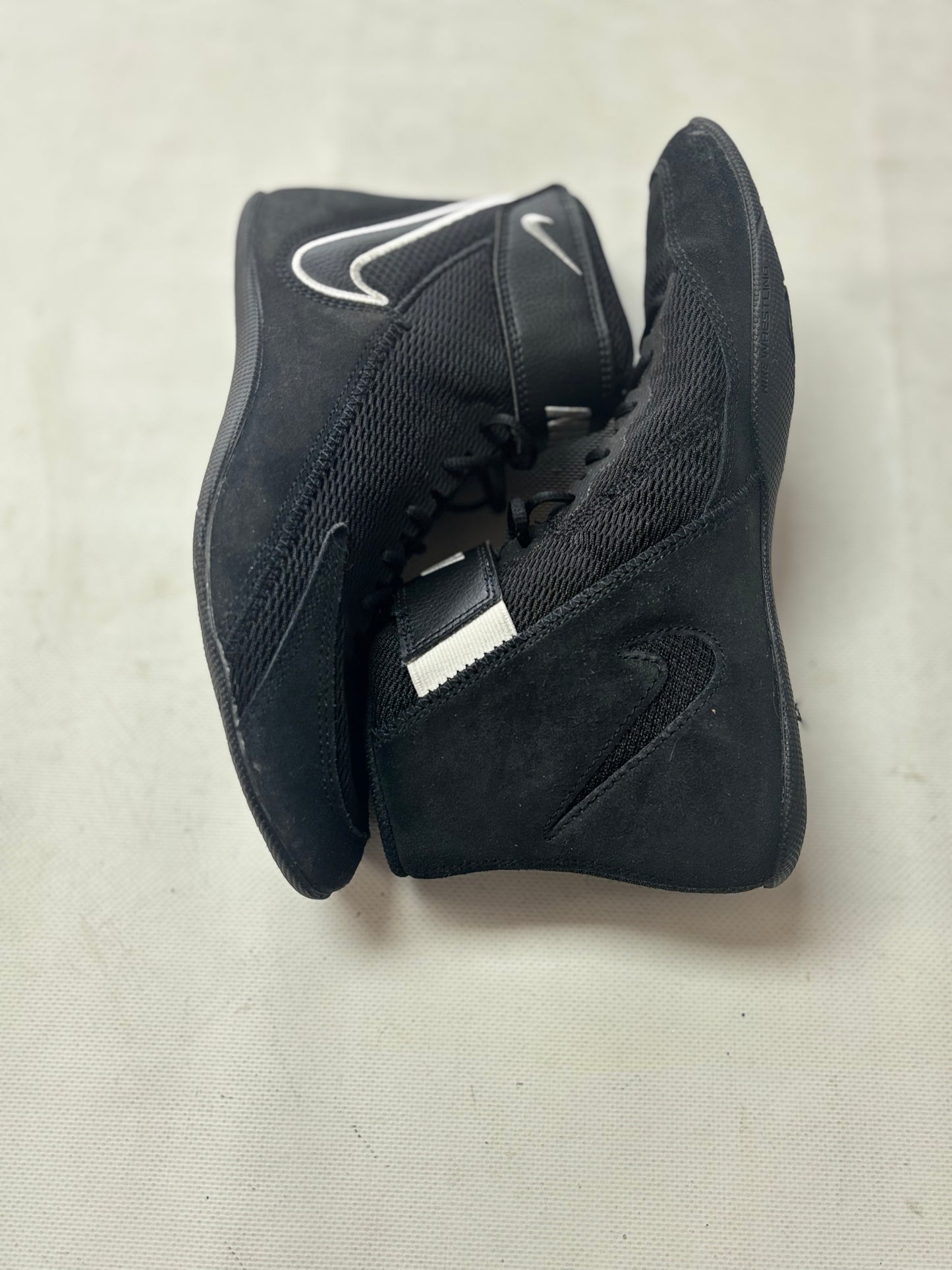 Nike Speedsweep VIII Wrestling Shoes Size 7 (used)