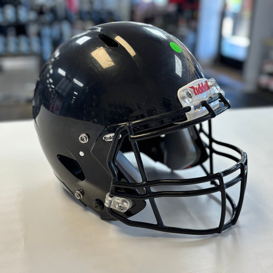 Riddell Victor-I 2025 Football Helmet - Youth Large (Used)