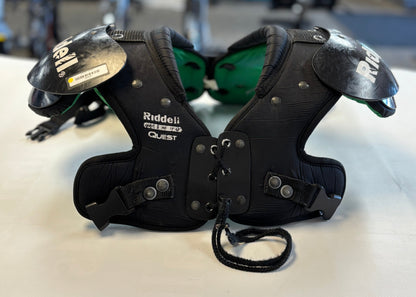 Riddell Quest Shoulder Pads - Youth Small (used)