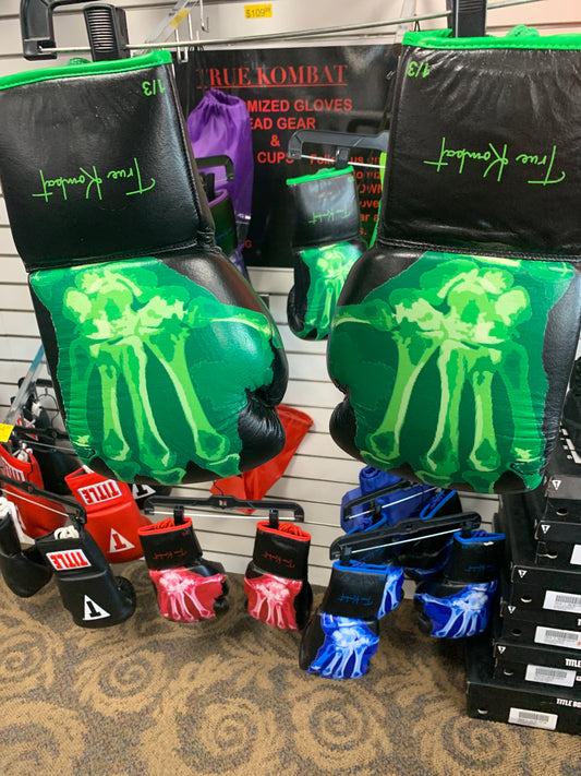 True Kombat 16 oz Gloves
