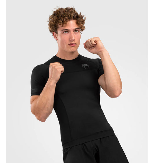 Venum G-Fit Air Rashguard Shortsleeve - Black