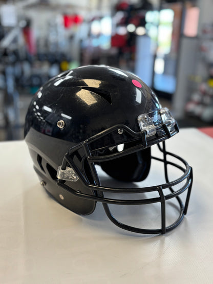 Schutt Vengeance A11 2023 Helmet - Youth Large (used)