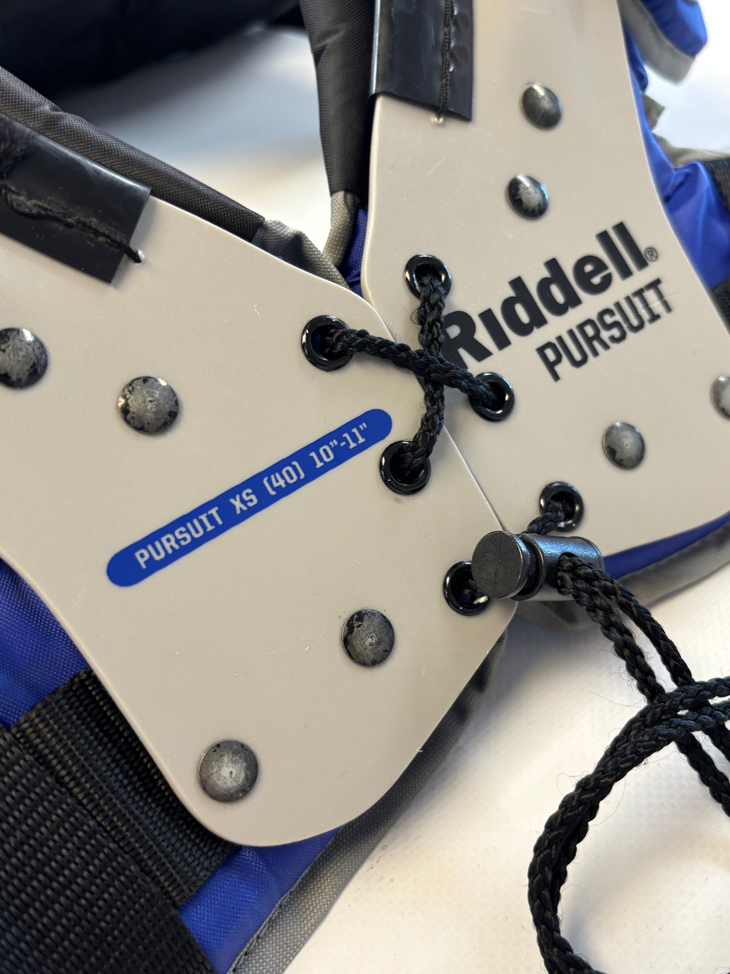 Riddell Pursuit Shoulder Pads - Youth XSmall (used)