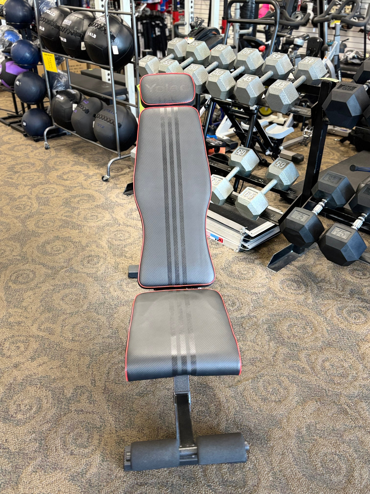 Yoleo Adjustable Weight Bench (used)