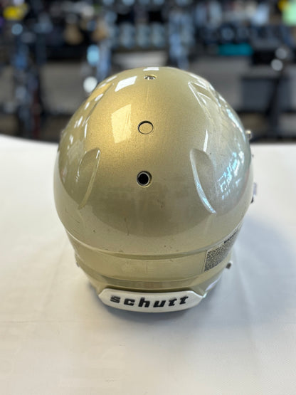 Schutt Vengeance A11 2019 Helmet - Youth Small (used)